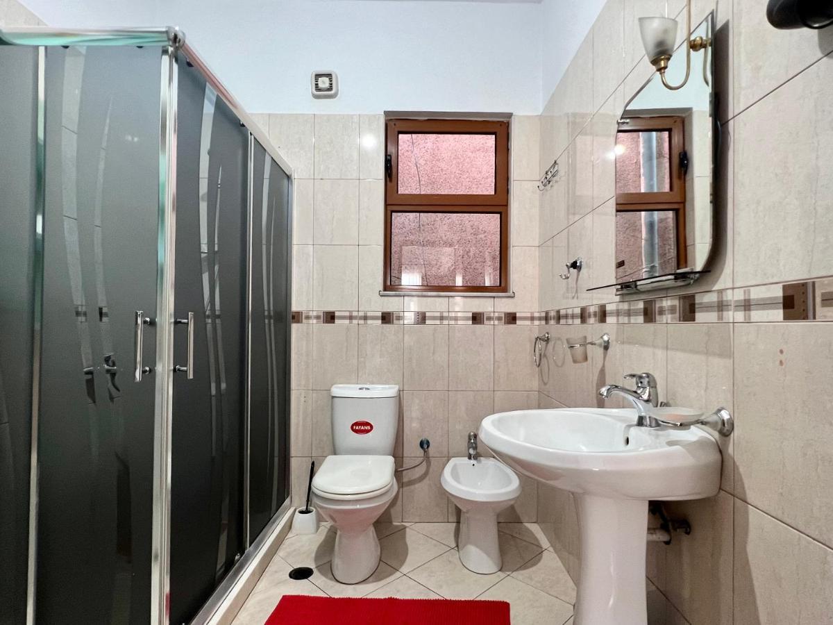 Comfort Home-Apartment Tiranë Eksteriør bilde